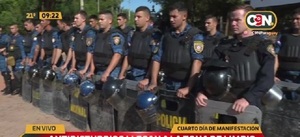 Antidisturbios llegan a la zona de Limpio - C9N