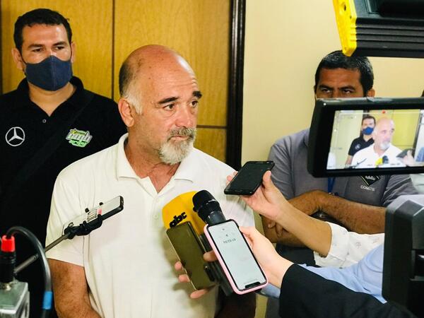 Camioneros seguirán con las protestas en las rutas del país - 1000 Noticias