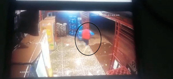 CDE: Detienen a supuesto polibandi tras intento de asalto a una bodega | Noticias Paraguay