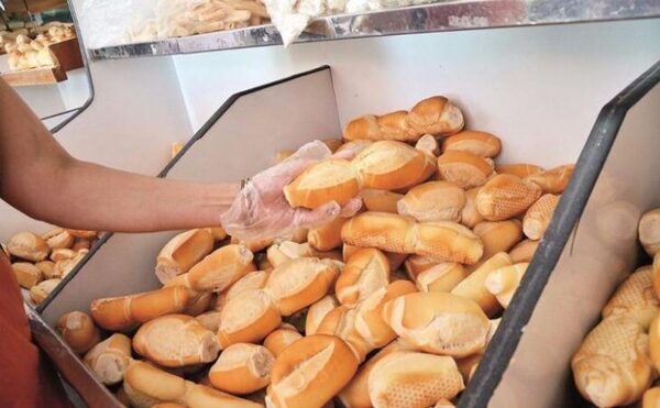 Panaderos exigen despejar rutas para evitar un desabastecimiento total - ADN Digital