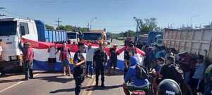 Diario HOY | “Las rutas están despejadas”, dice el ministro pero el reporte oficial habla de casi 70 cortes