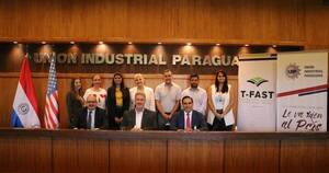 La Nación / Buscan simplificar y eliminar cuellos de botella de exportaciones aéreas