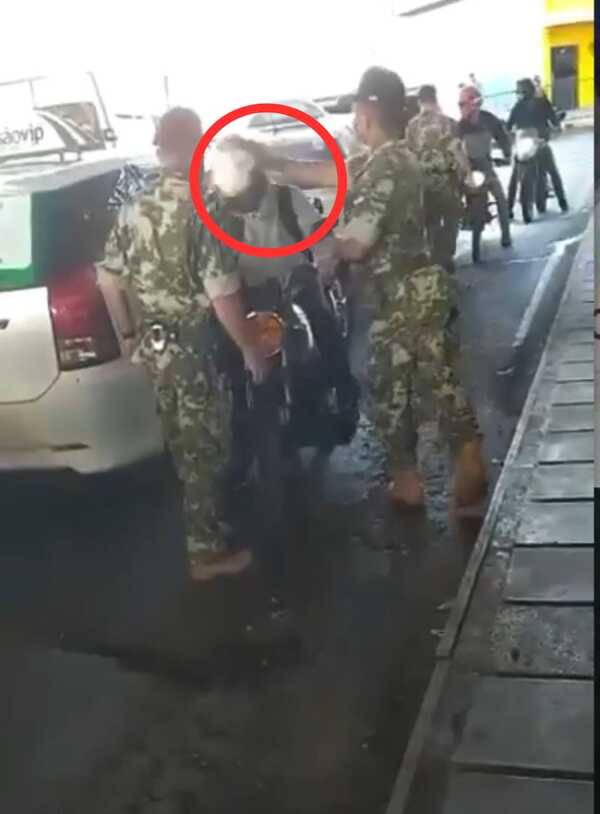 Sumarian a militar que dio un "apysa rapo" a motociclista - La Clave