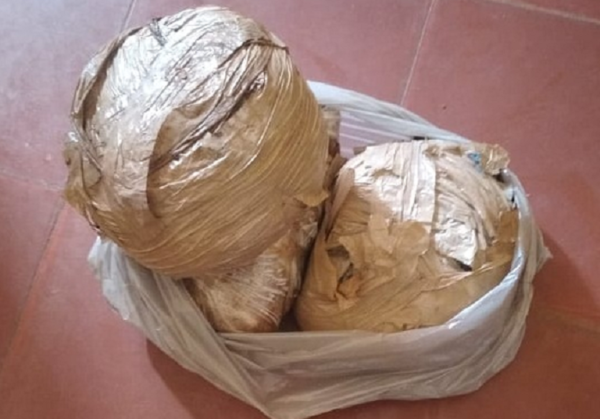 Hallan más de 3 kilos de marihuana envueltas en cintas de embalajes en zona de San José de los Arroyos - Noticiero Paraguay