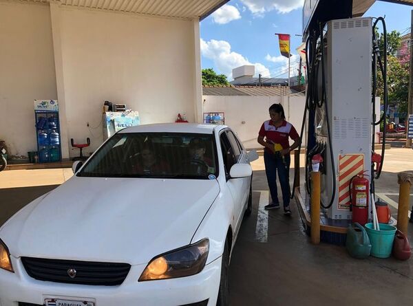 Alto Paraná: si cierres persisten, podría faltar combustible en una semana - ABC en el Este - ABC Color