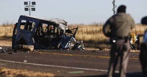 La Nación / Fatal imprudencia: adolescente conducía en accidente que dejó 9 muertos en Texas