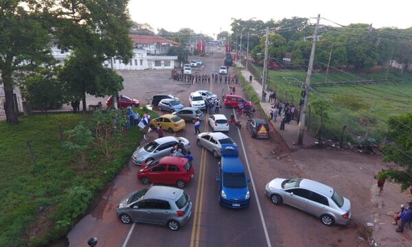 La Policía Nacional debe intervenir hina en los cortes de rutas