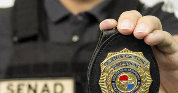 La Nación / Falsos antidrogas robaron depósito
