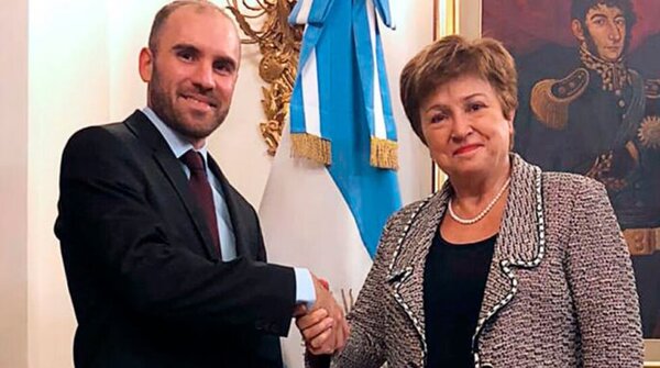 El Senado de Argentina lleva a cabo el último debate para aprobar un nuevo acuerdo con el FMI