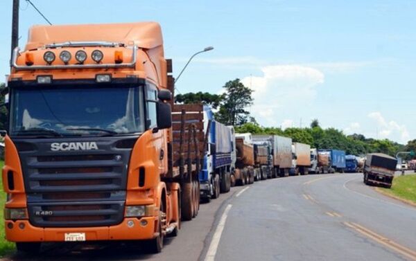 Molineros denuncian que sus camiones no pueden entrar a Asunción - 1000 Noticias