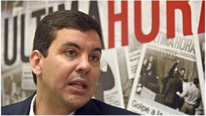 Santiago Peña objeta el "parche" del Gobierno a los precios del combustible