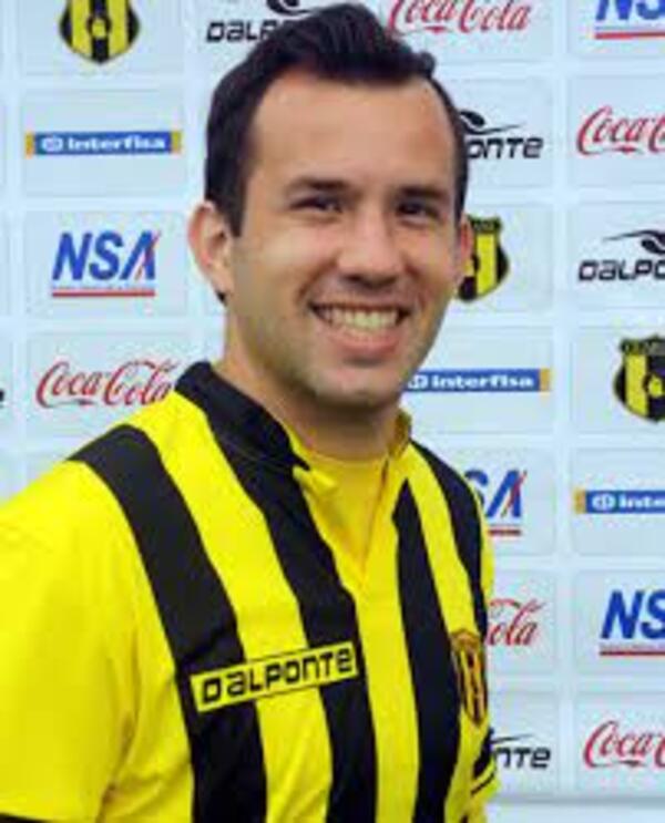 Iván González Ferreira se declara hincha de Guaraní: “A los boludos ni cabida”