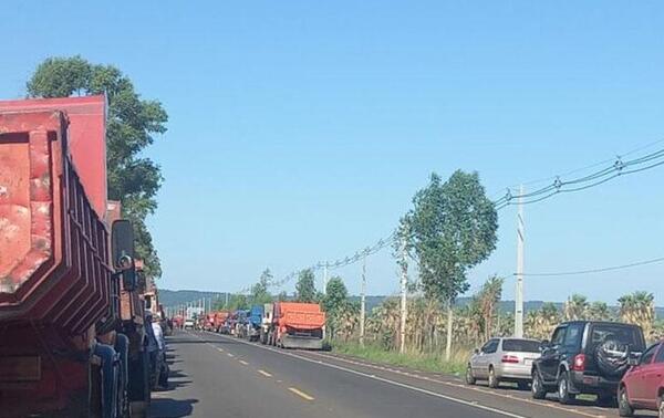 Gremios de camioneros se reúnen con autoridades del Gobierno – Prensa 5