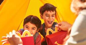 La Nación / McDonald’s anuncia llegada de juguetes 100% sustentables para la Cajita Feliz