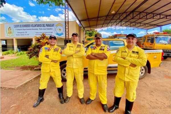 Bomberos Amarillos de PJC renovaron sus autoridades
