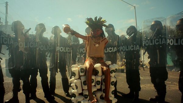 Residente estrena tema sobre la colonización, This is Not America