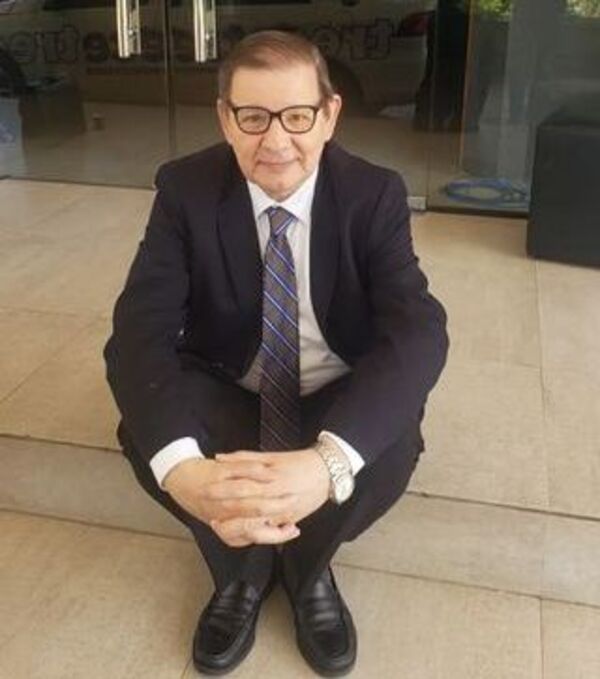 Carlos Martini cumplió 64 y contó que de niño quería ser cocinero de barco - Gente - ABC Color