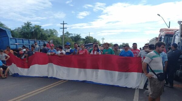 Gremios de Camioneros sitiarán Asunción este domingo si hoy no se logra un acuerdo