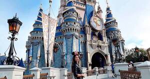 La Nación / La modelo Yei Park y su esposo disfrutan de sus vacaciones en Disney
