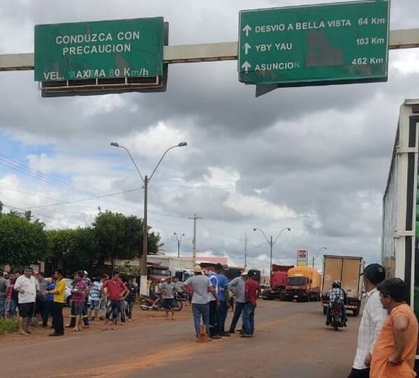 Sigue el cierre de ruta en la PY 05