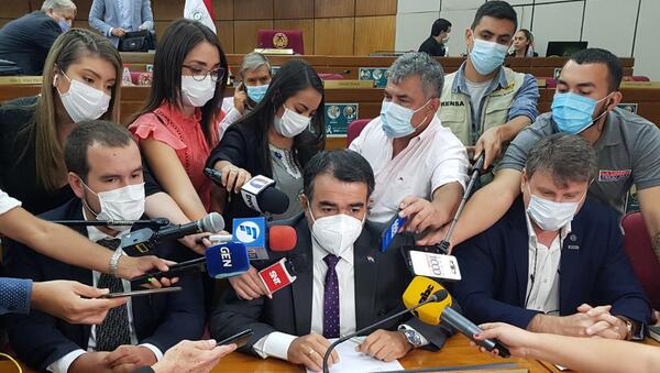Diario HOY | Descartan préstamo y preparan otro proyecto: hoy definirán nueva reducción