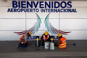 El 47 % de mexicanos aprueba obras de nuevo aeropuerto, según encuestra - MarketData
