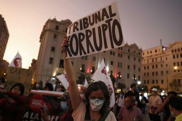 Corte Constitucional de Perú ordena liberar al expresidente Fujimori - Mundo - ABC Color