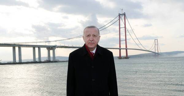 La Nación / El puente colgante más largo del mundo está en Turquía