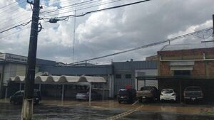 Intensas lluvias con tormentas eléctricas y fuertes ráfagas de vientos en varios puntos del país