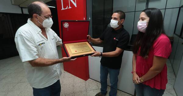 La Nación / Agustín “Toto” Acosta, un gran fotoperiodista que se retira con honores