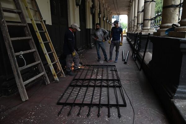 Enrejaron estación del ferrocarril en Asunción - Nacionales - ABC Color