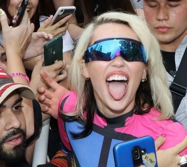 Locura por Miley Cyrus en Argentina
