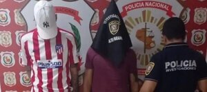 CDE: Detienen a tortoleros tras hurto a vehículo de un Policía | Noticias Paraguay