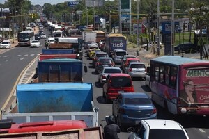 Caminera registra unos 20 cortes de ruta por precios del combustible
