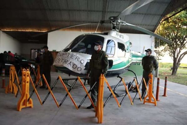 Policías se enfrentan con narcos, incautan dos helicópteros y destruyen un megalaboratorio de droga en Bolivia