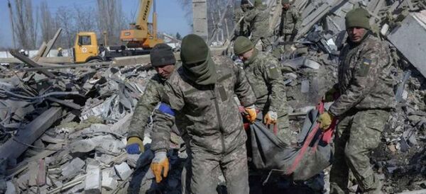 Rusia usa un arma hipersónica en Ucrania mientras Zelenski insta al diálogo