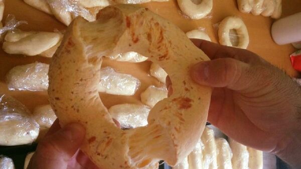 Sube precio de la chipa por falta de materia prima
