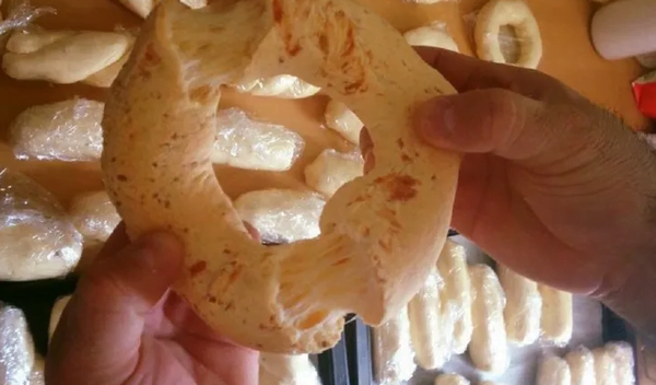 Sube precio de la chipa por falta de materia prima - Noticiero Paraguay