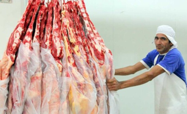Supermercados registran bajas del 20% en costilla vacuna y de cerdo