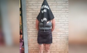 Fue a denunciar extravío de documentos y quedó detenida por prestación
