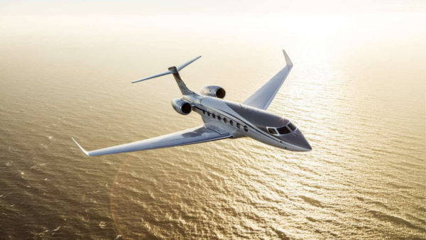 Avión de Abramovich, en lista negra de aeronaves a las que EE.UU impide volar - El Independiente