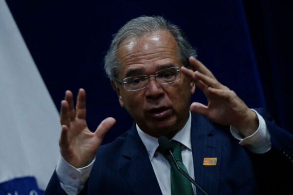 Paraguay sale al paso de las expresiones «lamentables» del ministro de Economía de Brasil