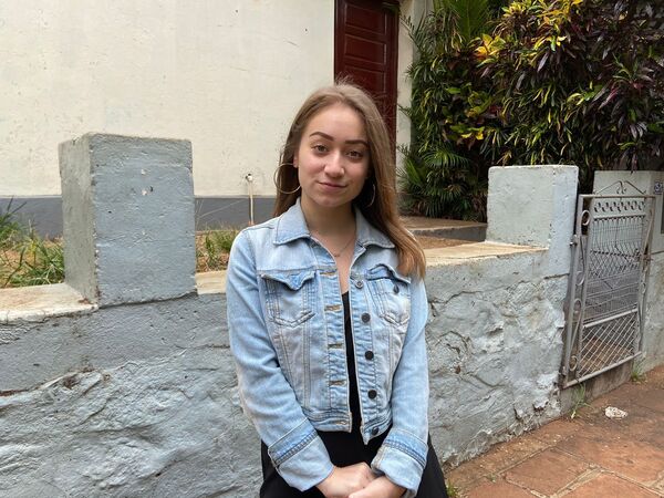 “Me robaron amablemente” estudiante alerta sobre supuesto estafador en Encarnación