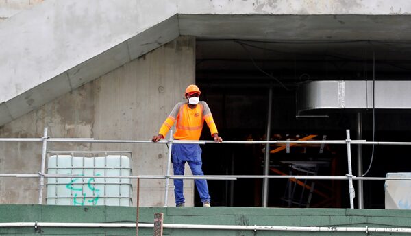 El Estado cubano sólo concluyó el 42 % de las viviendas previstas para 2021 - MarketData