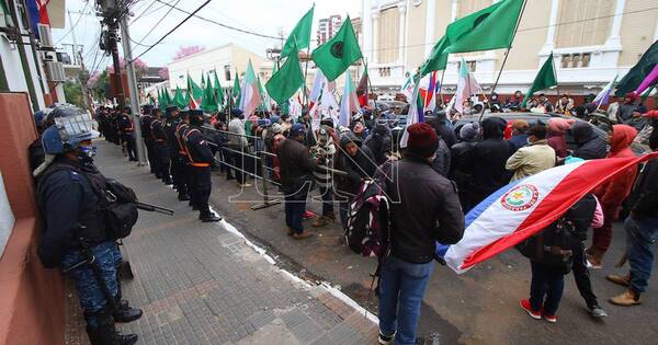 La Nación / Campesinos e indígenas marcharán por Asunción en protesta por promesas incumplidas