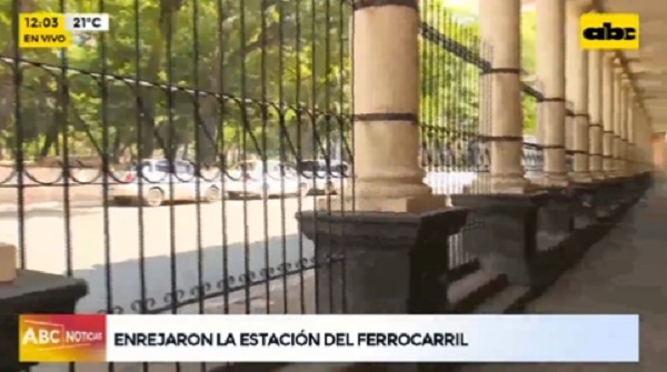 Enrejan estación de ferrocarril en Asunción