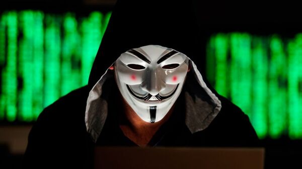 Grupo de hackers libra una guerra cibernética contra Rusia - 1000 Noticias