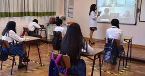 La Nación / El MEC capacitará a docentes en aprendizaje híbrido y competencias TIC