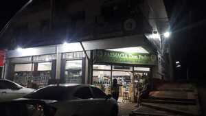 Asaltantes abortan misión al encontrar mucha gente en farmacia - La Clave