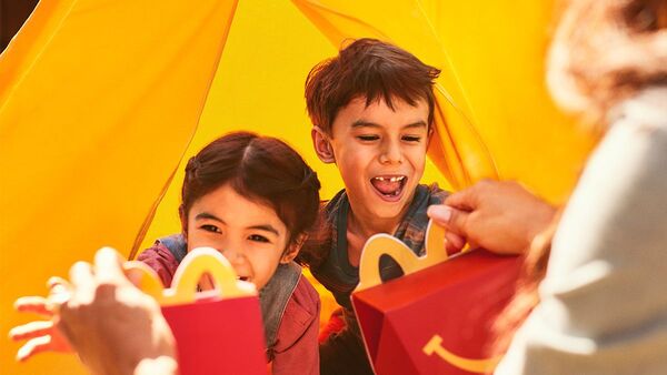 McDonald's anuncia la llegada de juguetes 100% sustentables en la Cajita Feliz